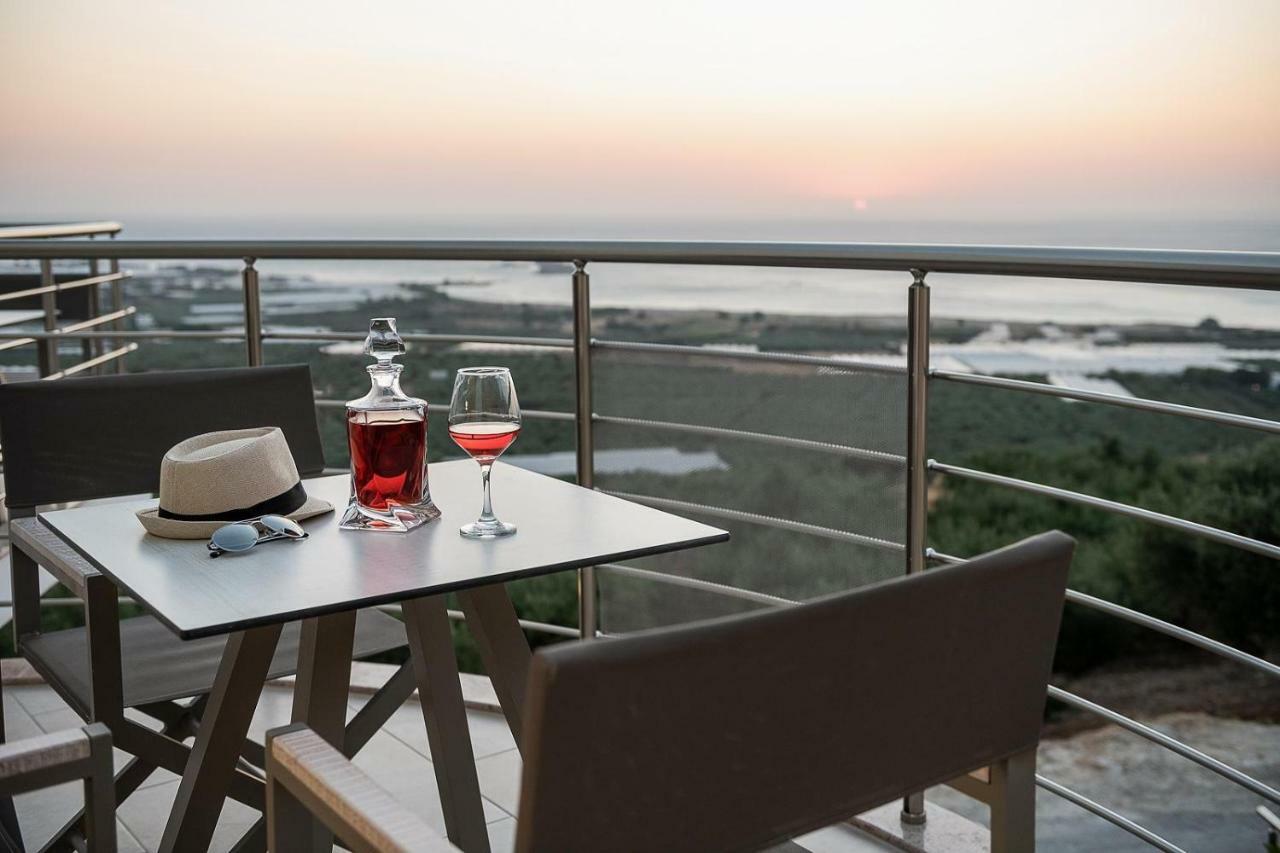 Magnolia Luxury Apartments Phalasarna Eksteriør billede